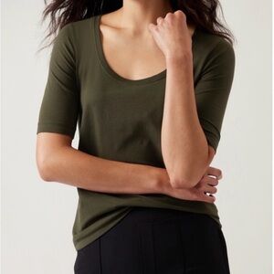 Athleta Outbound Scoop T-Shirt